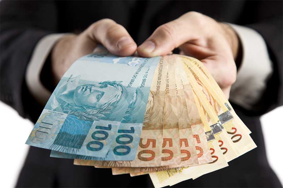 Salário mínimo deve subir para R$ 1.002,00 em 2019